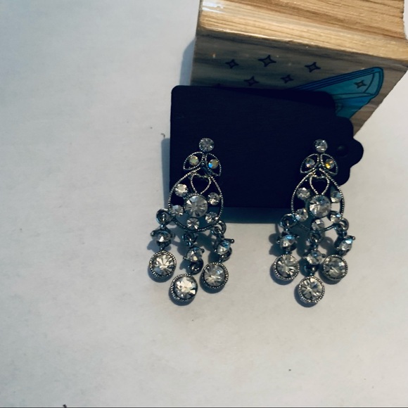 Vintage Sparkly Statement Silver Drop Earrings - Picture 2 of 11